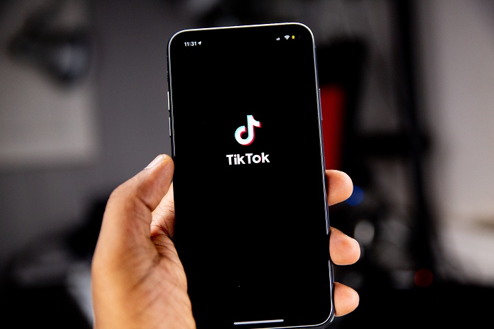 TikTok: a revolução do marketing para hotéis e viagens!